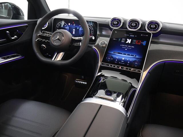 Mercedes-Benz GLC-KLASSE 300e 4MATIC Sport Edition | Panoramaschuifdak | Premium pakket | Nightpakket | 360° camera | Dodehoekassistent | DIGITAL LIGHT |