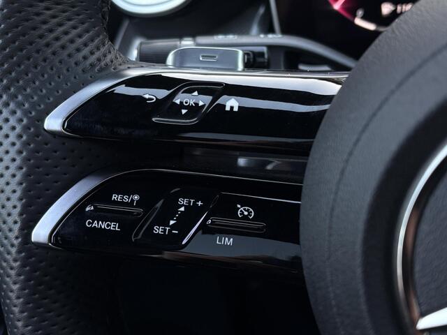 Mercedes-Benz GLC-KLASSE 300e 4MATIC AMG Line