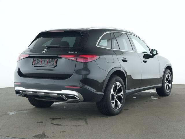 Mercedes-Benz GLC-KLASSE 300 e 4MATIC Plug-In Hybride Trekhaak | Burmester® 3D-Surround-Soundsystem | Memory voorstoelen | Parkeerpakket met 360°-camera. Inclusief 24 maanden MB Certified garantie voor Europa.