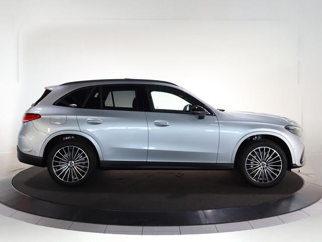 Mercedes-Benz GLC-KLASSE 300e 4MATIC Sport Edition | Panoramaschuifdak | Premium pakket | 360 Camera | Matrix LED koplampen