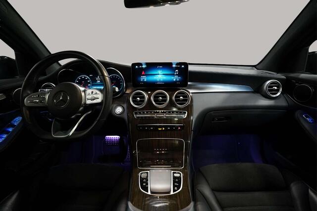 Mercedes-Benz GLC-KLASSE Coupé 300e 4MATIC Premium Plus AMG Line | Night Pakket | Pano | Sfeerverlichting | Designo