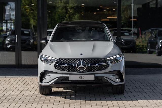 Mercedes-Benz GLC-KLASSE Coupé 300e 4MATIC Sport Edition | Panoramaschuifdak | Rijassistentiepakket Plus | Nightpakket | Premium pakket