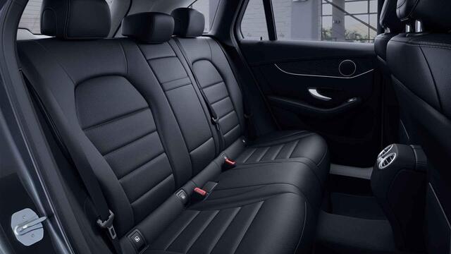 Mercedes-Benz GLC-KLASSE 200 Advantage | Panoramadak | Widescreen | Apple Carplay | Stoelverwarming |