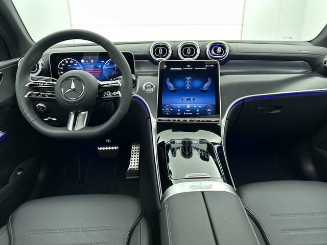 Mercedes-Benz GLC-KLASSE Coupé 300e 4MATIC Business Solution AMG | AMG Advanced plus | Panoramaschuifdak | Nightpakket | Memorypakket | Smartphone integratie | EASY PACK achterklep | Dodehoekassistent |