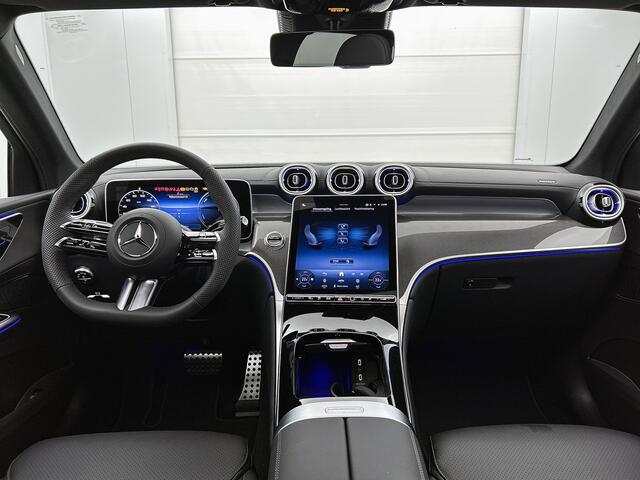 Mercedes-Benz GLC-KLASSE 300e 4MATIC Sport Edition | Premium pakket | Trekhaak | Nightpakket | Smartphone integratie | 360° camera | Digital Light | Augmented Reality navigatie | Memorypakket |