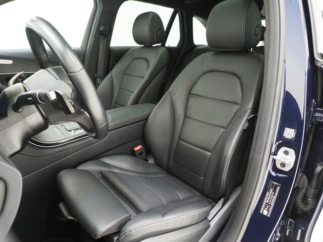 Mercedes-Benz GLC-KLASSE 300e 4MATIC Premium | Panoramadak | Head Up | Trekhaak | Leder | 360 | Adaptive Cruise | Carplay