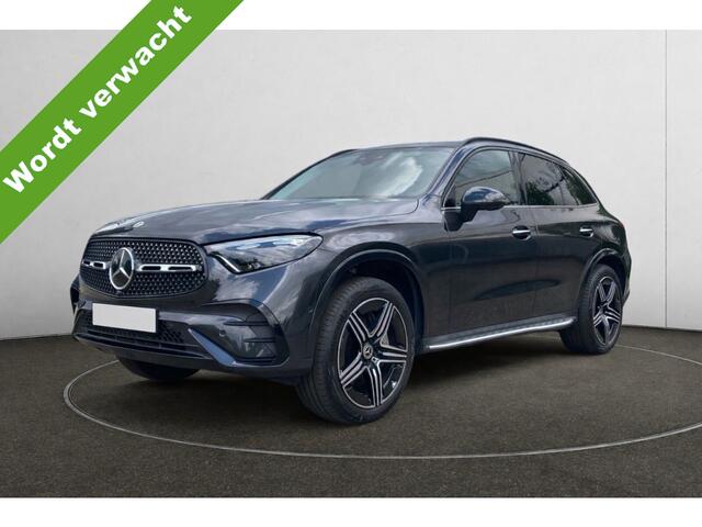 Mercedes-Benz GLC-KLASSE 300e 4MATIC AMG Line Premium Plus Panoramadak Trekhaak Burmester Sound Systeen Head-Up Display Night Pakket 360 Graden Camera Stuurwielverwarming