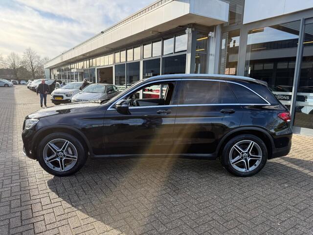 Mercedes-Benz GLC-KLASSE 300E 4MATIC PHEV BNS SOL. AMG LEDER NAVI PDC-CAMERA STOELVW