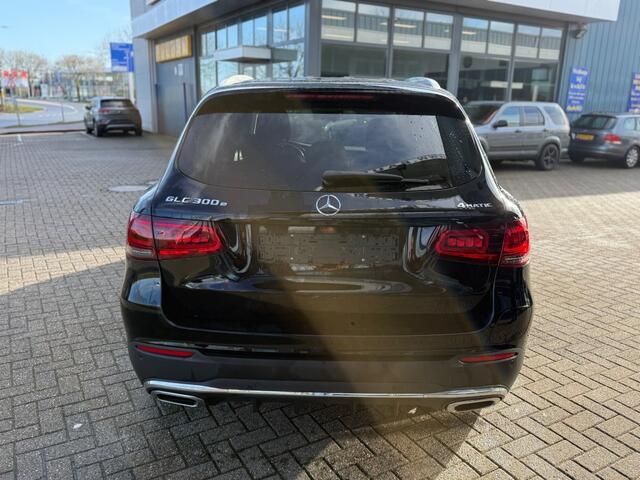Mercedes-Benz GLC-KLASSE 300E 4MATIC PHEV BNS SOL. AMG LEDER NAVI PDC-CAMERA STOELVW
