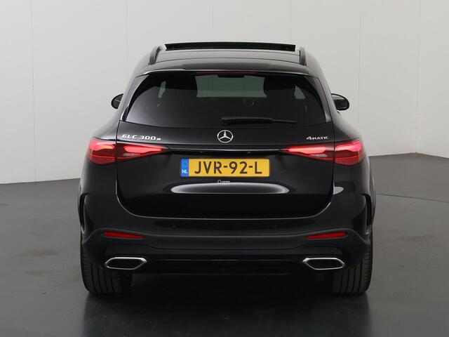 Mercedes-Benz GLC-KLASSE 300e 4MATIC AMG Line | Premium plus | Trekhaak | Distronic | Night pakket | Winter pakket |