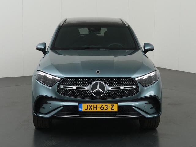 Mercedes-Benz GLC-KLASSE 300e 4MATIC AMG Line | Panoramadak | Trekhaak | Burmester | Memory |