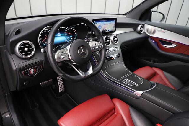 Mercedes-Benz GLC-KLASSE Coupé 300e AMG 4-Matic | 320PK | Schuifdak | Burmester | Keyless-go | Sfeerverlichting | Multibeam | Stoelverw. | NL-Auto | 2021.