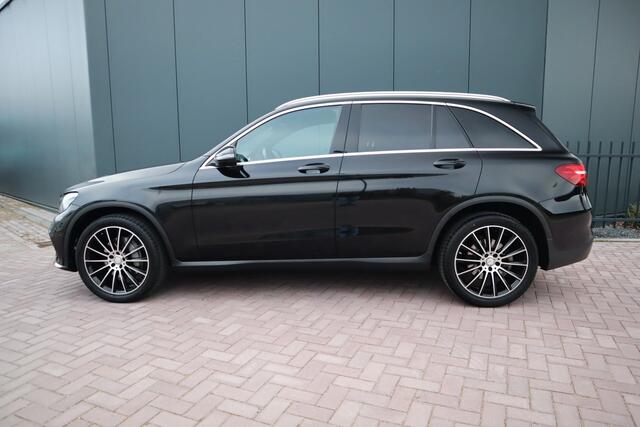 Mercedes-Benz GLC-KLASSE 300 4MATIC AMG 245 PK Lederen Sportstoelen met Memory Navi Pro. Etc. Etc.