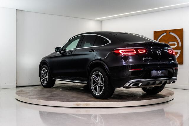 Mercedes-Benz GLC-KLASSE Coupé 300e 4MATIC Premium+ 320PK | Pano | Burmester | Sfeer | Carplay | Keyless | 12 MND Garantie