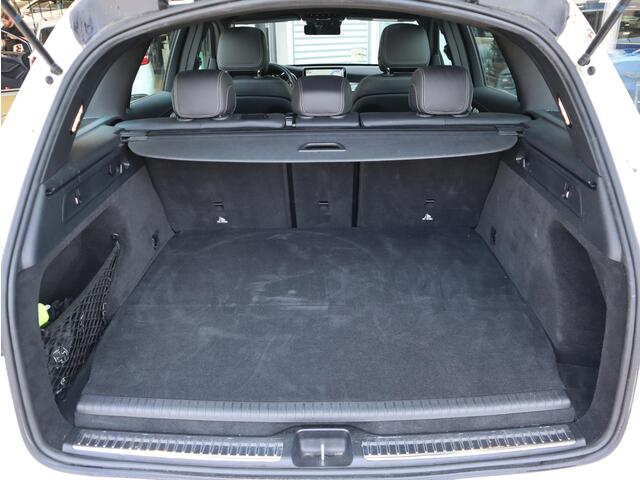 Mercedes-Benz GLC-KLASSE 300e 4MATIC AMG line | Panoramadak | Burmester | Memory Seats | Camera | Navigatie | Automaat