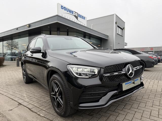 Mercedes-Benz GLC-KLASSE 300e 4MATIC Business Solution AMG Pano-Dak | Camera | Keyless | Night |