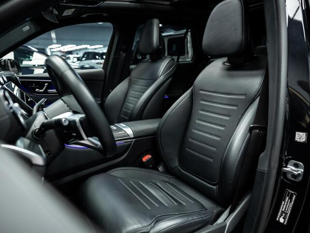 Mercedes-Benz GLC-KLASSE 300e 4MATIC AMG Line | Stoelverwarming | Burmester | Trekhaak | Comfort Stoelen |