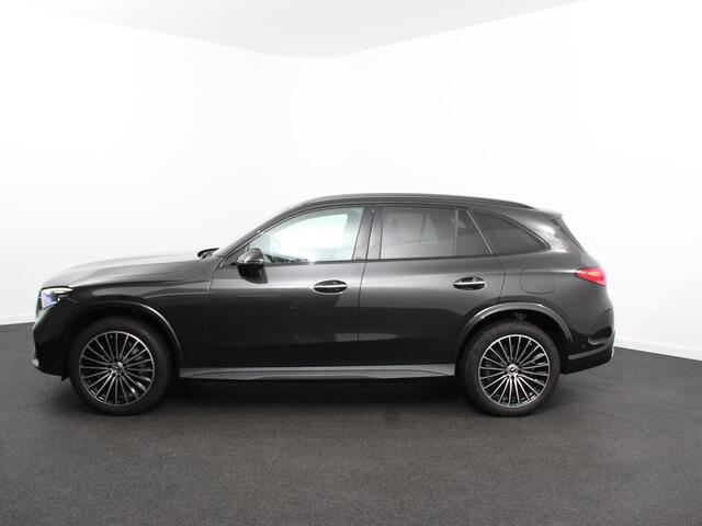 Mercedes-Benz GLC-KLASSE 300e 4MATIC AMG Line | Navigatie | Cruise Control | Parkeersensoren | Stoelverwarming | Matrix LED-koplampen | Virtual Cockpit | Surround-systeem Burmester | Inductielader