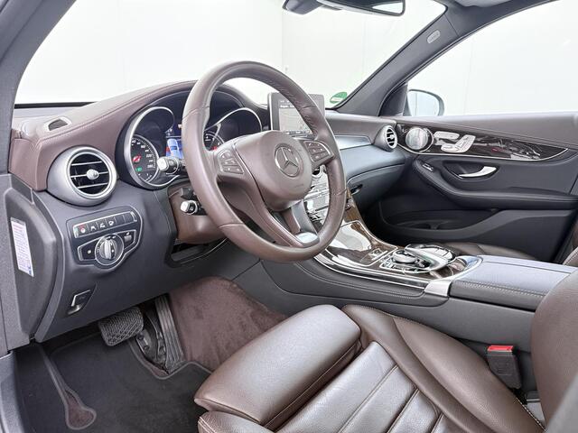 Mercedes-Benz GLC-KLASSE 250 4MATIC Premium Plus AMG Styling Panoramadak ACC 360 Camera Memory Burmester