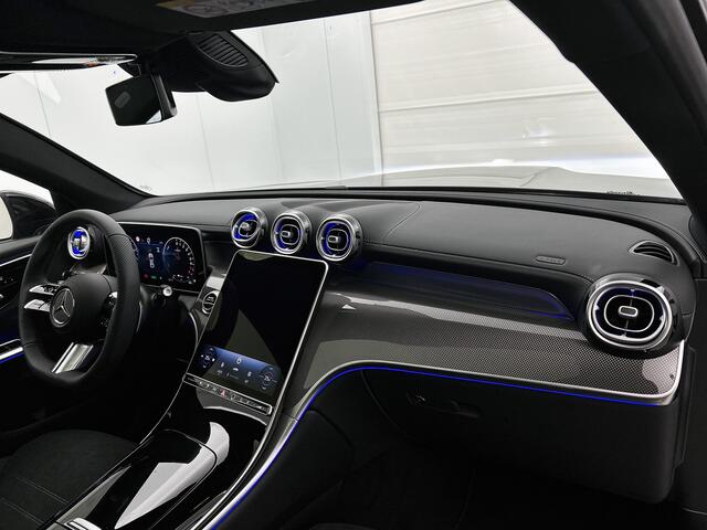 Mercedes-Benz GLC-KLASSE Coupé 300e 4MATIC Sport Edition | Premium Pakket | Trekhaak | Nightpakket | AMG Spoiler | Panoramaschuifdak | 360° camera | Digital Light | Memorypakket | 20 inch AMG velgen | Augmented Reality navigatie |