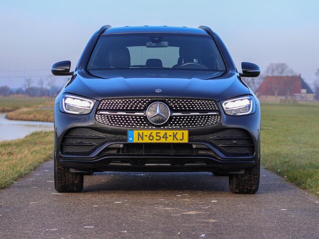Mercedes-Benz GLC-KLASSE 300e 4MATIC Business Solution AMG LED Keyless Lane assist