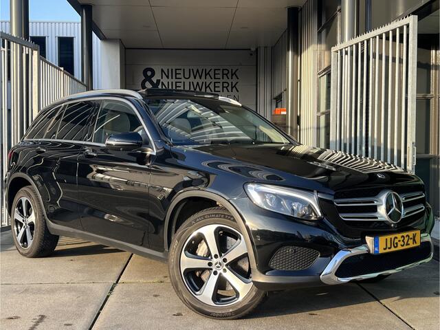 Mercedes-Benz GLC-KLASSE 350e 4MATIC Ambition Hybride | LEDER | TREKHAAK | SCHUIF/KANTELDAK | 360 CAMERA | NAVI | ADAPTIVE CRUISE CONTROL | PDC V+A | CLIMATE CONTROL | LMV 19'' | STOELVERWARMING | LED | BLUETOOTH