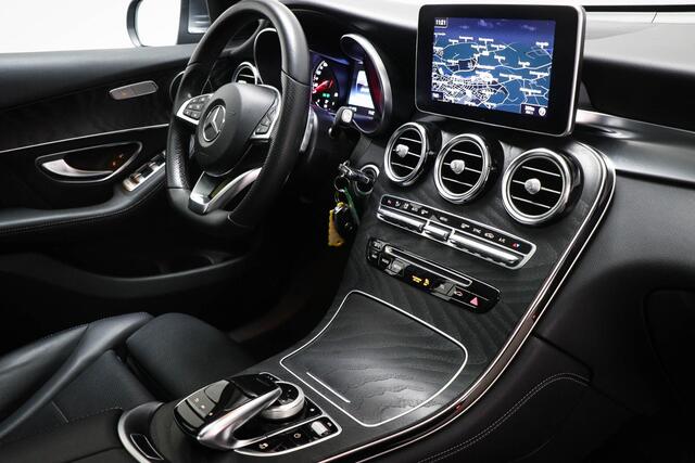 Mercedes-Benz GLC-KLASSE 250 4MATIC Premium Plus | PANORAMADAK | STOELVERWARMING | TREEPLANKEN | CAMERA | TREKHAAK | 19"
