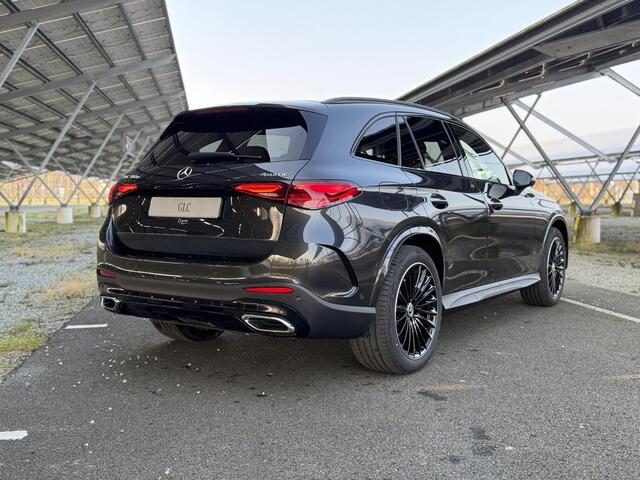 Mercedes-Benz GLC-KLASSE 300e 4MATIC Sport Edition | Night | Panoramaschuifdak | Premium Plus | Techniekpakket | Head-up display | Trekhaak | Burmester |
