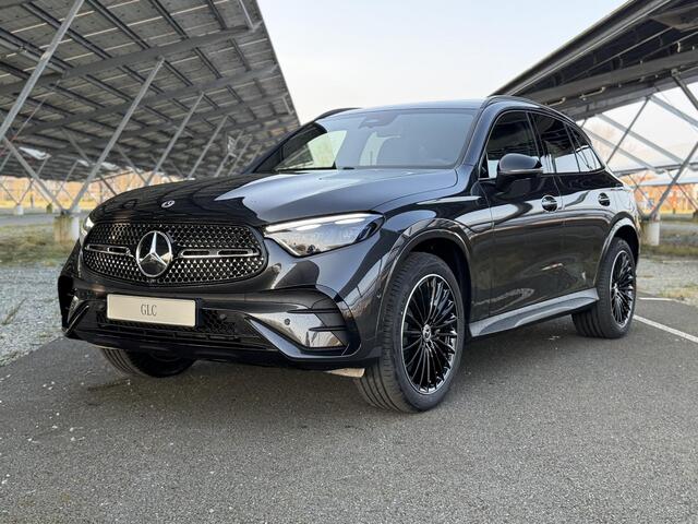 Mercedes-Benz GLC-KLASSE 300e 4MATIC Sport Edition | Night | Panoramaschuifdak | Premium Plus | Techniekpakket | Head-up display | Trekhaak | Burmester |