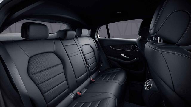 Mercedes-Benz GLC-KLASSE Coupé 250 4MATIC Premium | AMG | Night | Achteruitrijcamera | DAB | Apple Carplay |