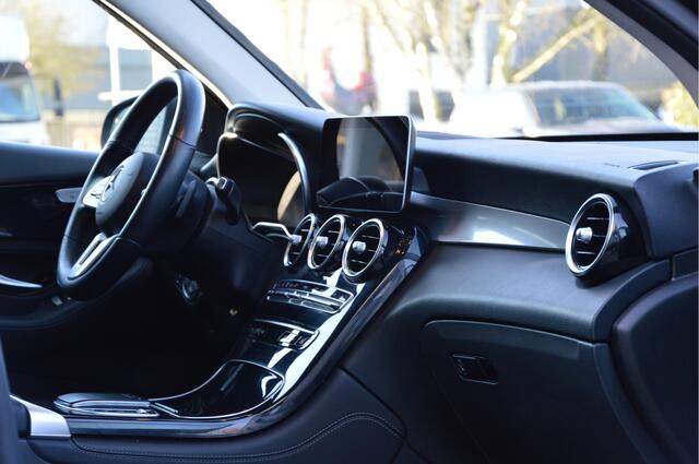 Mercedes-Benz GLC-KLASSE 200 Business Solution Limited LED | CAMERA | PANORAMADAK | ADAP.CRUISE | STOELVERW. | LEDER | ENZ