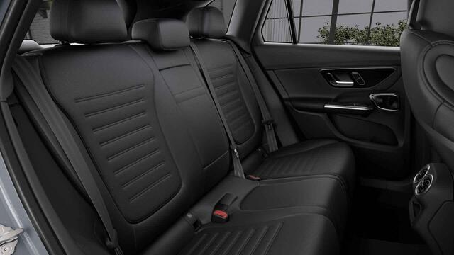 Mercedes-Benz GLC-KLASSE 300e 4MATIC Sport Edition | Panoramaschuifdak | Premium pakket | Trekhaak | Head-Up | Head-Up | DIGITAL LIGHT |