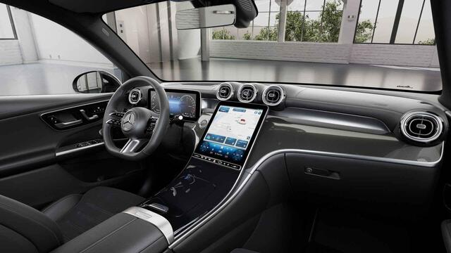 Mercedes-Benz GLC-KLASSE 300e 4MATIC Sport Edition | Panoramaschuifdak | Premium pakket | Trekhaak | Head-Up | Head-Up | DIGITAL LIGHT |