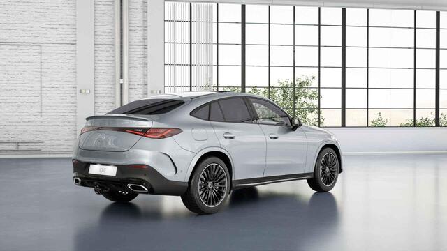 Mercedes-Benz GLC-KLASSE Coupé 300e 4MATIC Sport Edition | Panoramaschuifdak | Premium Plus pakket | Rij assistentiepakket | Treeplanken | Trekhaak | Burmester |