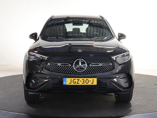 Mercedes-Benz GLC-KLASSE 300e 4MATIC Sport Edition | Panoramaschuifdak | Premium pakket | Nightpakket | 360° camera | Dodehoekassistent | DIGITAL LIGHT |