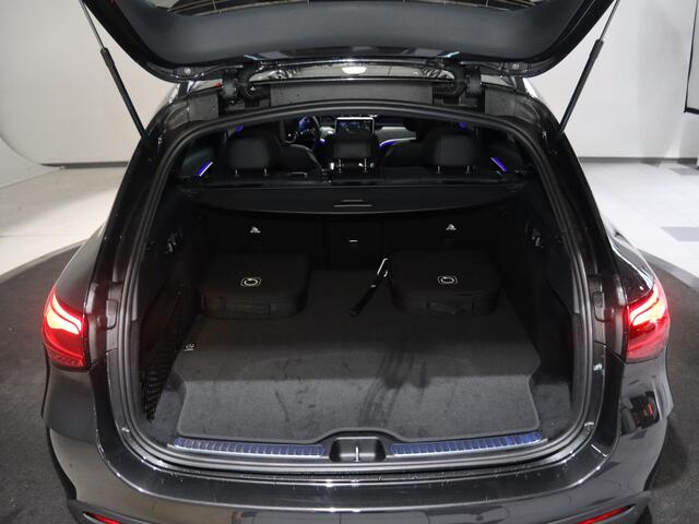 Mercedes-Benz GLC-KLASSE 300e 4MATIC Sport Edition | Panoramaschuifdak | Premium pakket | Nightpakket | 360° camera | Dodehoekassistent | DIGITAL LIGHT |