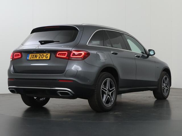 Mercedes-Benz GLC-KLASSE 300e 4MATIC | AMG | Panoramadak | Memory | Widescreen | Trekhaak | Stoelventilatie | Rijassistentiepakket | Keyless |