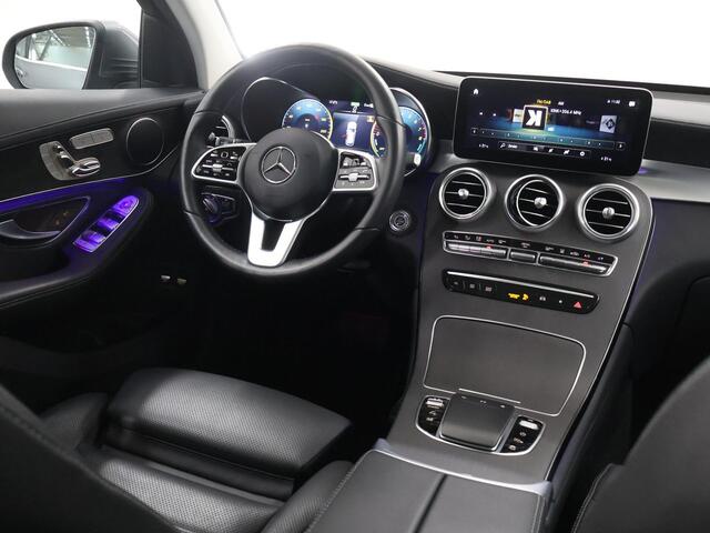Mercedes-Benz GLC-KLASSE 300e 4MATIC | AMG | Panoramadak | Memory | Widescreen | Trekhaak | Stoelventilatie | Rijassistentiepakket | Keyless |