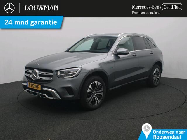 Mercedes-Benz GLC-KLASSE 300 e 4MATIC Plug-In Hybride | Alarm | Led verlichting | Digitaal Dash | Parkeerpakket met Camera | Stoelverwarming | Inclusief 24 maanden Mercedes-Benz Certified garantie voor Europa.