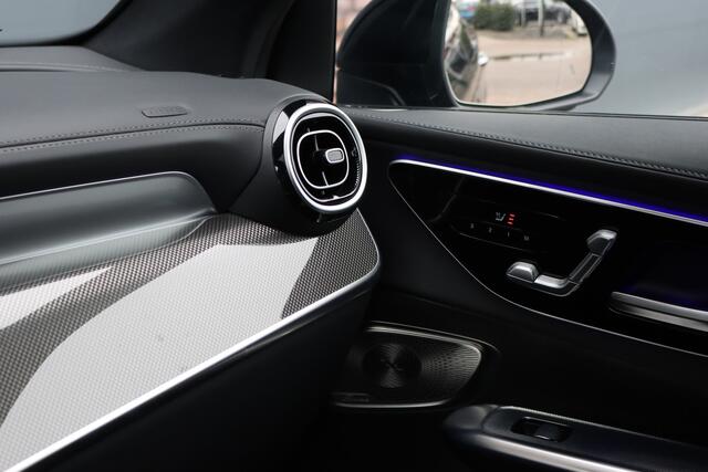 Mercedes-Benz GLC-KLASSE 300e 4MATIC AMG Line Premium+ | Distronic+ | Panoramadak | Burmester | HUD | Digital Light | Memory | Surround Camera | Keyless Go | Augmented Reality |
