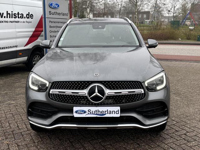 Mercedes-Benz GLC-KLASSE 300e 4MATIC AMG Line | SCI | 320pk PHEV | Panormadak | Afneembare Trekhaak | Burmester Audio | Stoelverwarming | Achteruitrijcamera