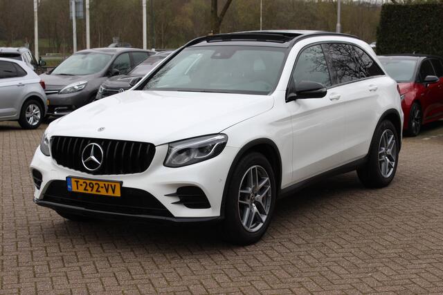 Mercedes-Benz GLC-KLASSE 250 4MATIC Business / Panoramadak / Camera / Navigatie / Leder&Alcantara / 19'' / Stoelverwarming / Cruise Control