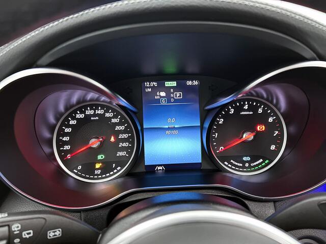 Mercedes-Benz GLC-KLASSE 300e 4MATIC Business Solution Luxury Trekhaak | Panoramadak | Inclusief 24 maanden MB Certified garantie voor Europa.