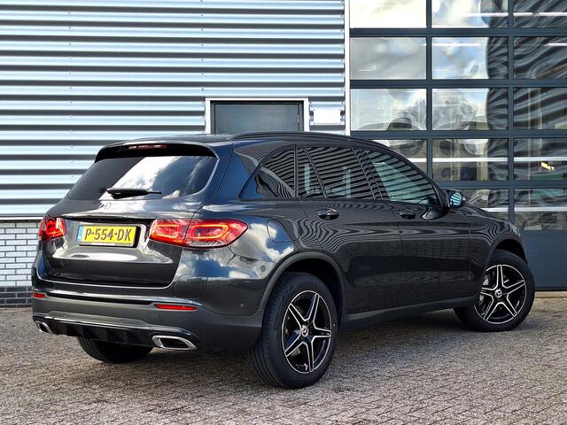 Mercedes-Benz GLC-KLASSE 300e 4MATIC Business Solution AMG | Night pakket | Achteruitrijcamera | Stoelverwarming | Elektrische achterklep