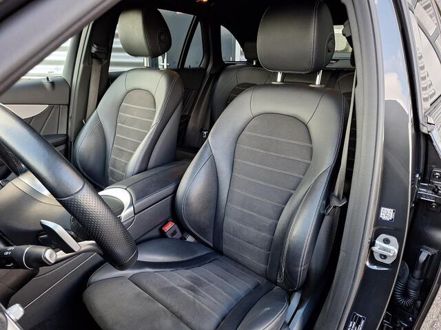 Mercedes-Benz GLC-KLASSE 300e 4MATIC Business Solution AMG | Night pakket | Achteruitrijcamera | Stoelverwarming | Elektrische achterklep