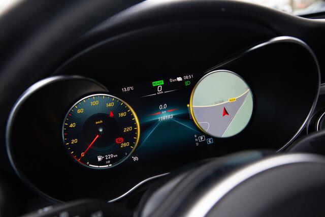 Mercedes-Benz GLC-KLASSE 300e 4MATIC Business Solution Luxury , Panoramadak, Virtual cockpit,