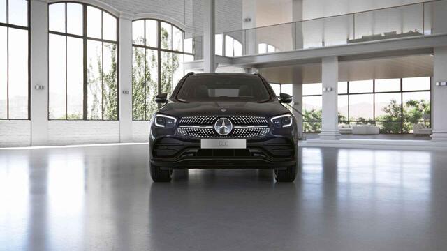 Mercedes-Benz GLC-KLASSE 300e 4MATIC Business Solution AMG | AMG | Night | Panoramadak | Trekhaak | Stoelverwarming |