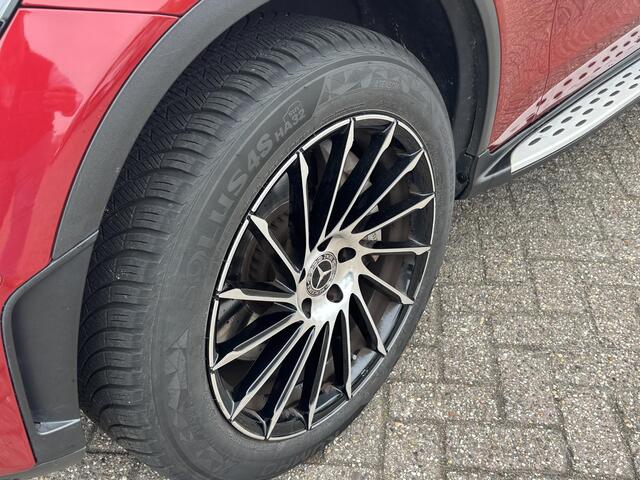 Mercedes-Benz GLC-KLASSE 300e 4MATIC AMG Line | PHEV | Plug-in Hybride | 320pk | Panoramadak | Stoelverwarming | 360 graden camera | Burmester audio