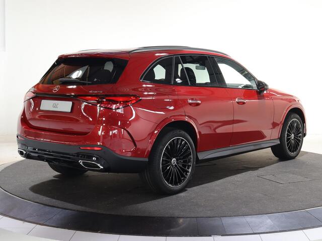 Mercedes-Benz GLC-KLASSE 300e 4MATIC Sport Edition | AMG | Panoramaschuifdak | Premium pakket | Trekhaak | 20" AMG-velgen |