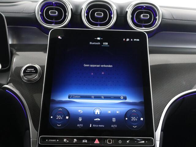 Mercedes-Benz GLC-KLASSE 300e 4MATIC Sport Edition | AMG | Panoramaschuifdak | Premium Plus | Night | Head-up | Rijassistentiepakket Plus | Trekhaak | Burmester |